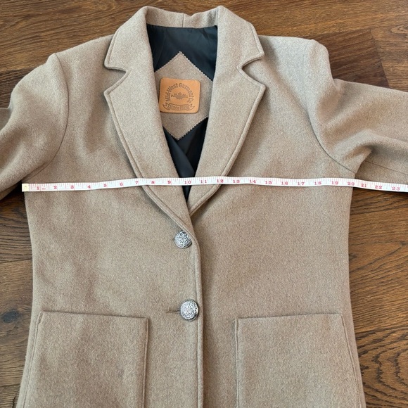 Vintage Mid-West Garment Co. Wool Tan Coat - Picture 9 of 12